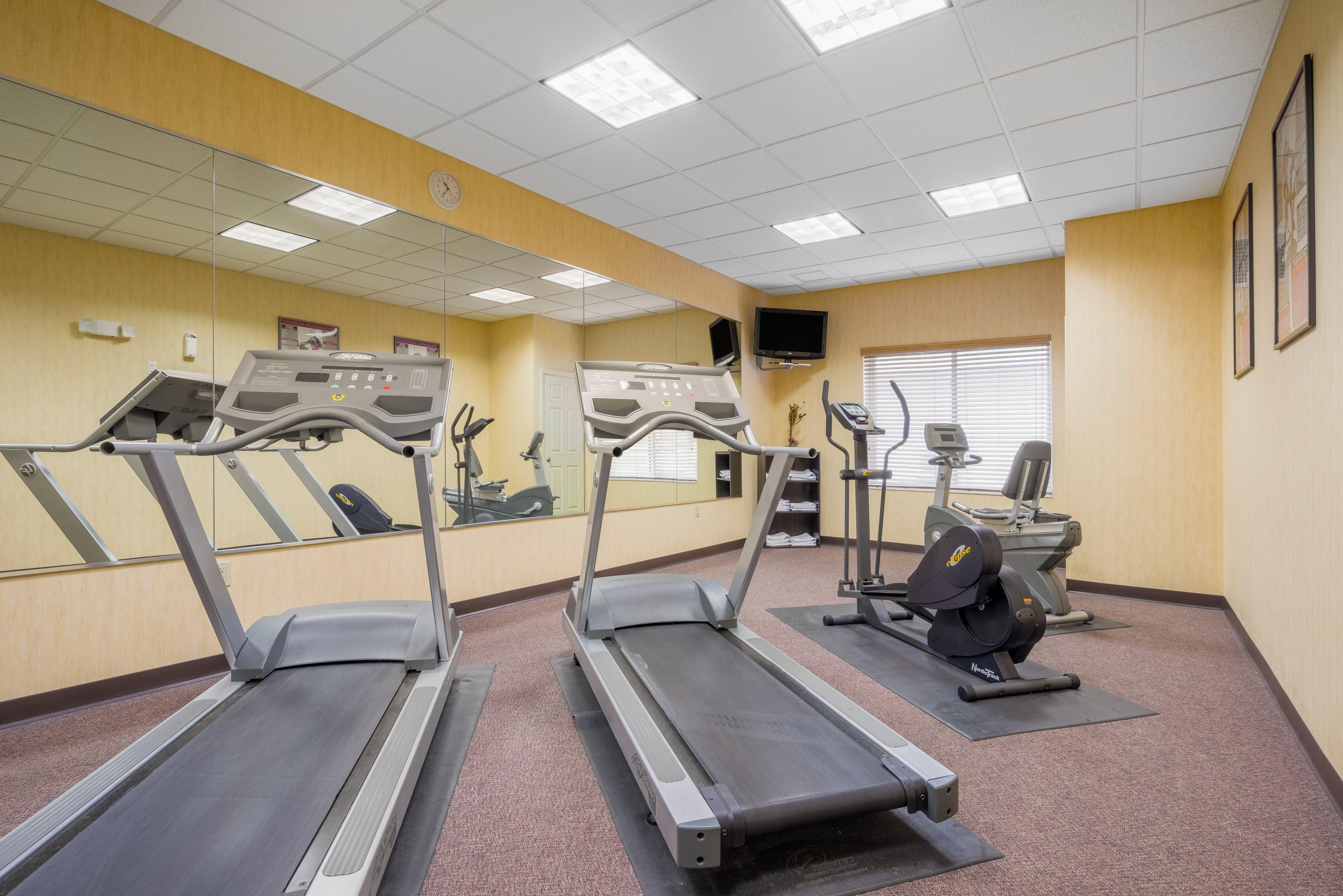 Wyndham Garden Otsego-Minneapolis Екстериор снимка